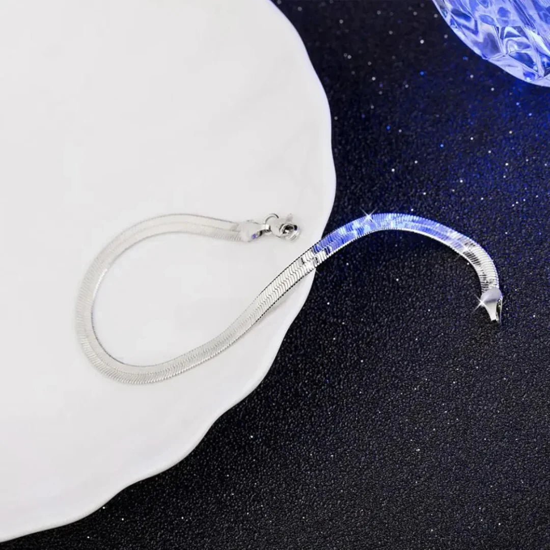 925 Silver France Bracelet with Geometric Design and 4mm Zircon