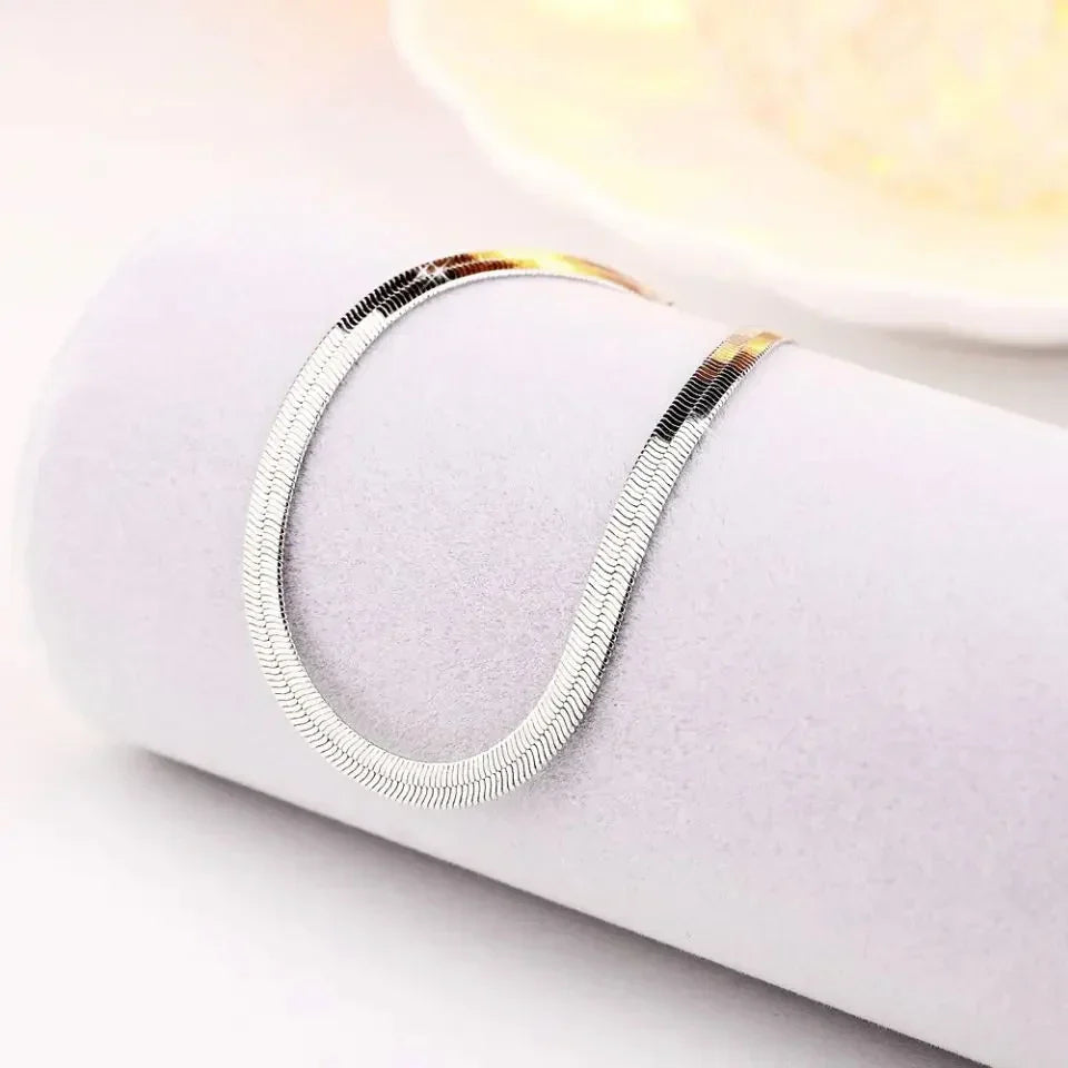 925 Silver France Bracelet with Geometric Design and 4mm Zircon